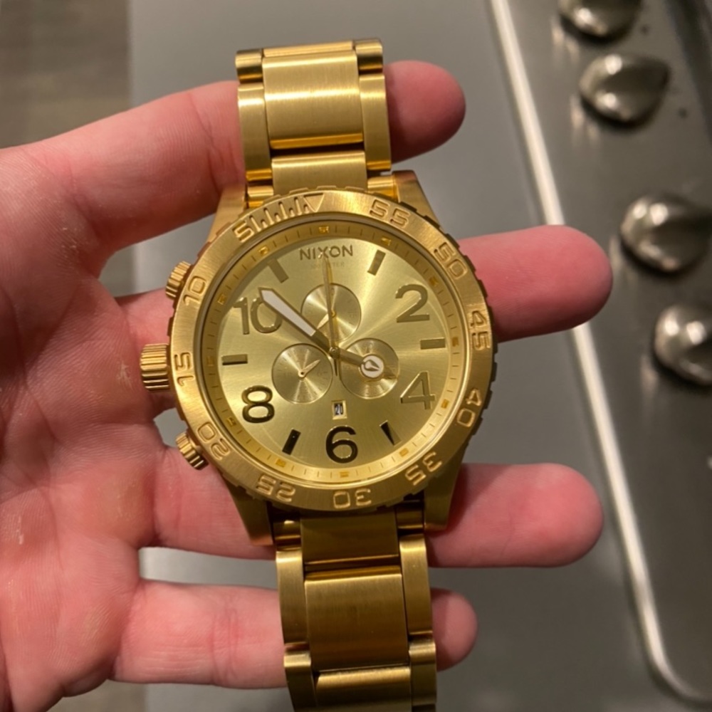 Nixon Big face gold watch